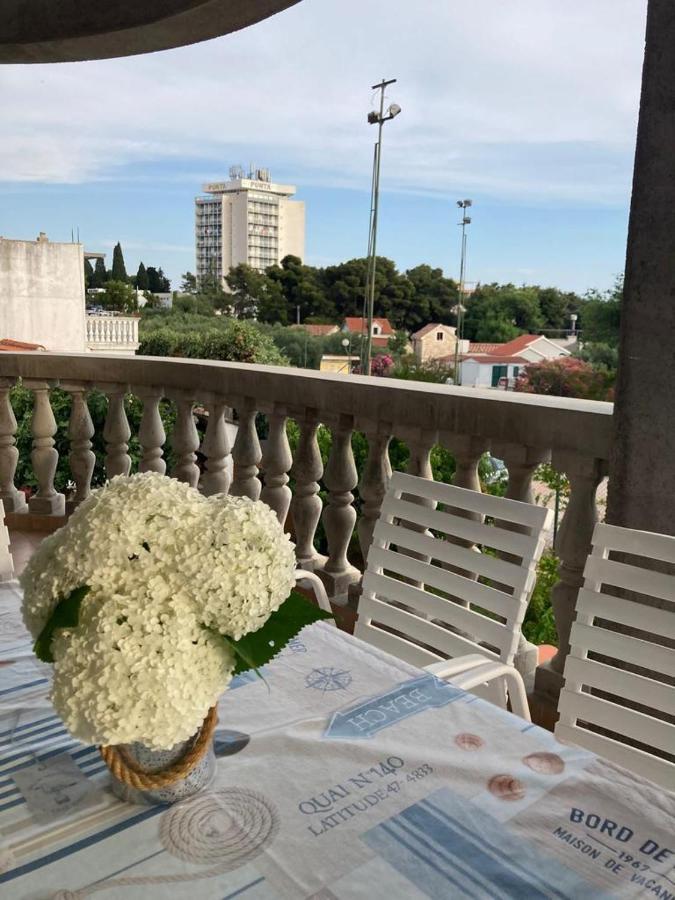 Apartment Danijela Vodice Bagian luar foto