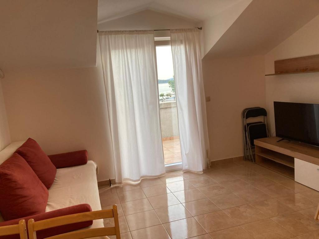 Apartment Danijela Vodice Bagian luar foto